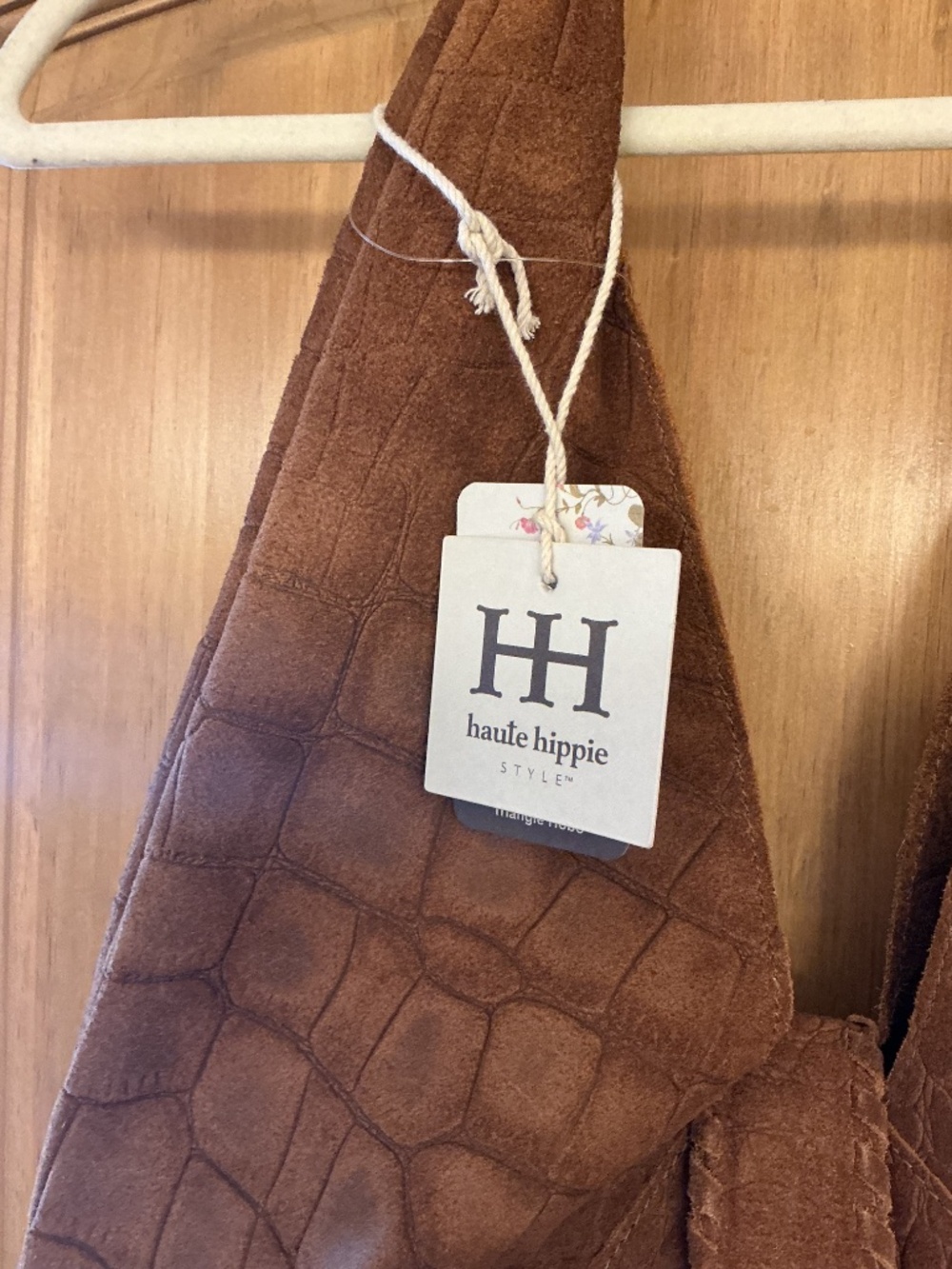 NWT Haute Hippie Suede Triangle Hobo Bag - Picture 3 of 6